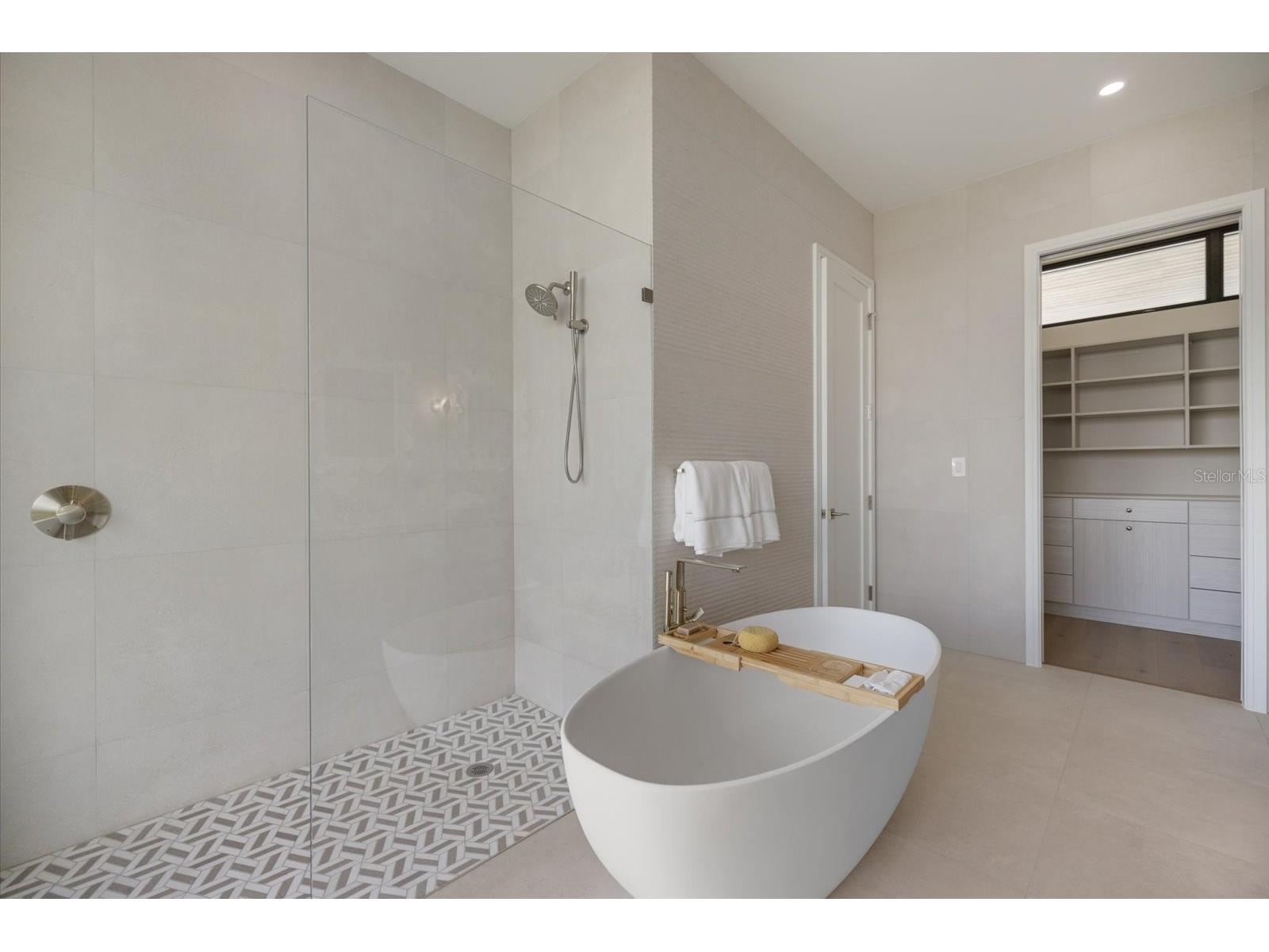 590 De Narvaez Drive Longboat Key FL 34228 A4677180 image35