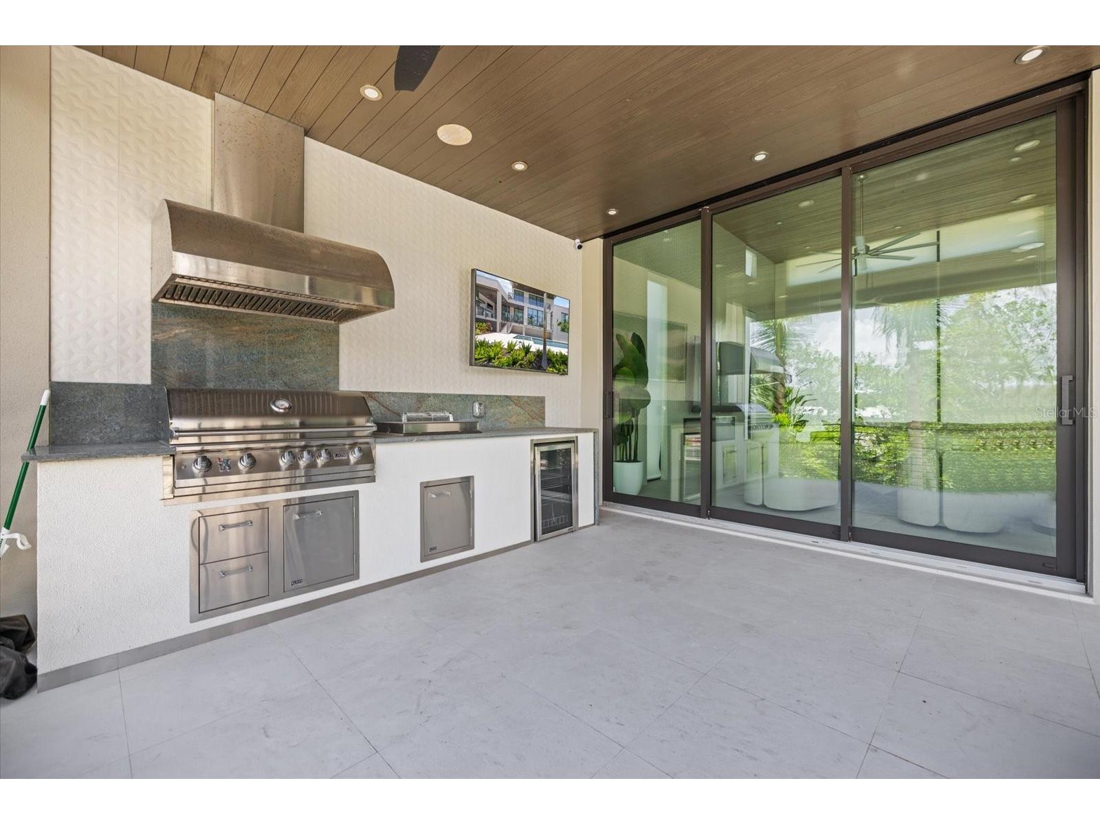 590 De Narvaez Drive Longboat Key FL 34228 A4677180 image64
