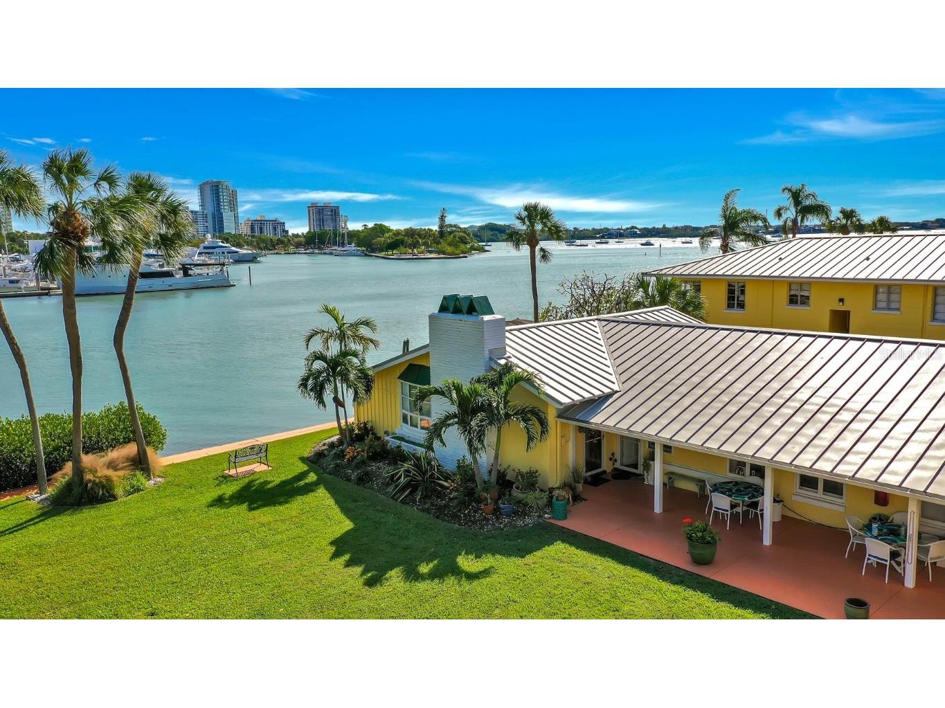 590 Golden Gate Point #10 Sarasota FL 34236 A4553088 image1