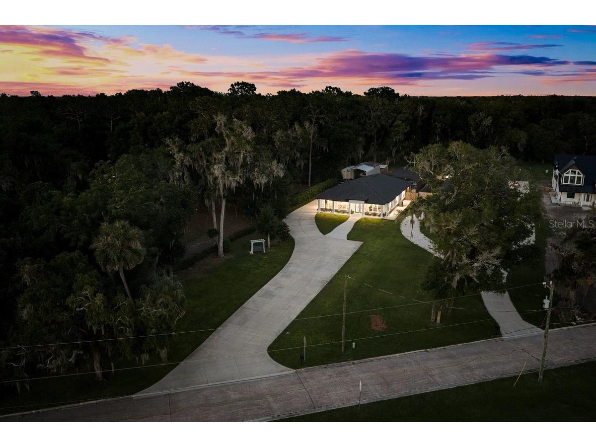590 Lake Winnemissett Drive Deland FL 32724 V4950010 image73