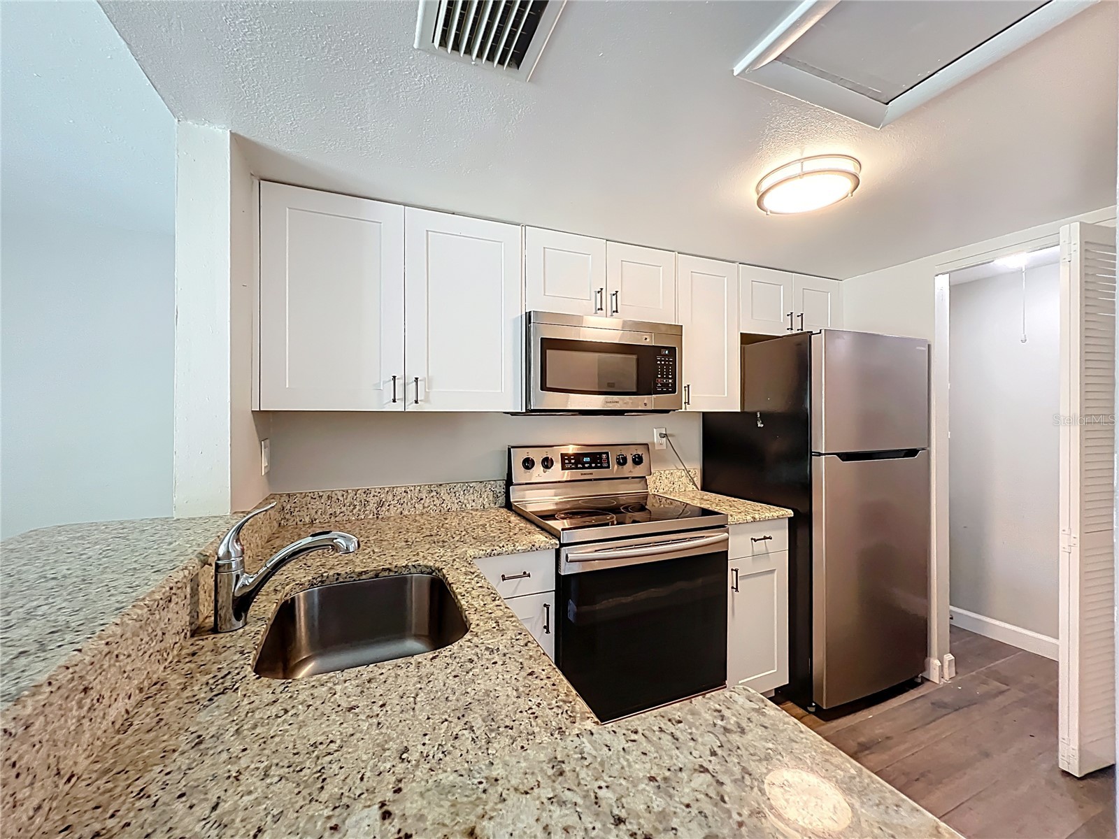 590 Orange Drive #136 Altamonte Springs FL 32701 - LAKE ORIENTA O6397921 image12