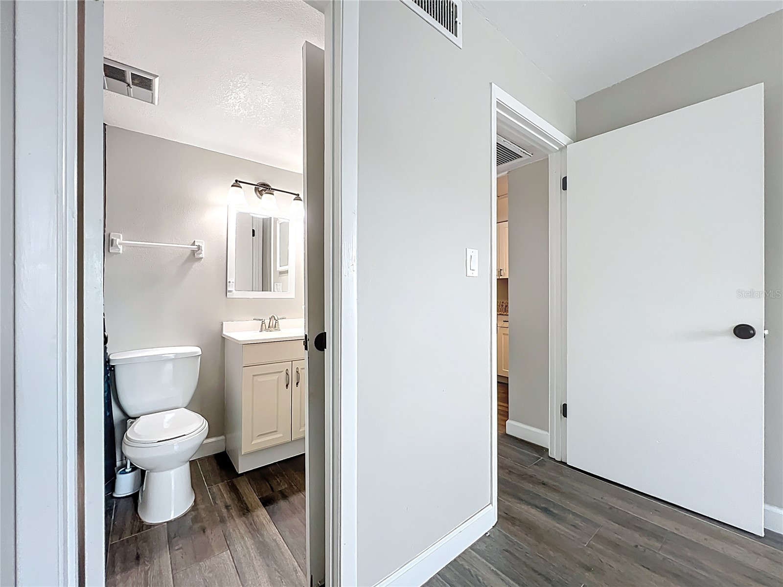 590 Orange Drive #136 Altamonte Springs FL 32701 - LAKE ORIENTA O6397921 image24