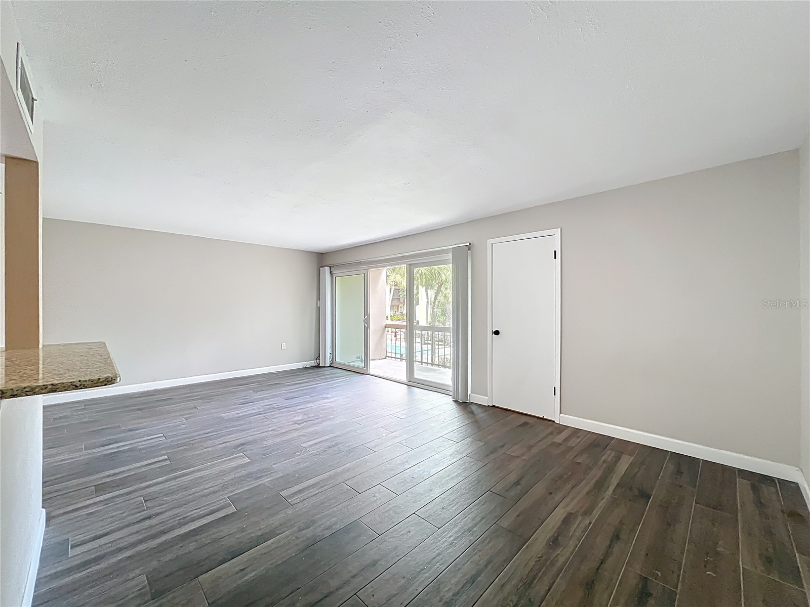 590 Orange Drive #136 Altamonte Springs FL 32701 - LAKE ORIENTA O6397921 image3