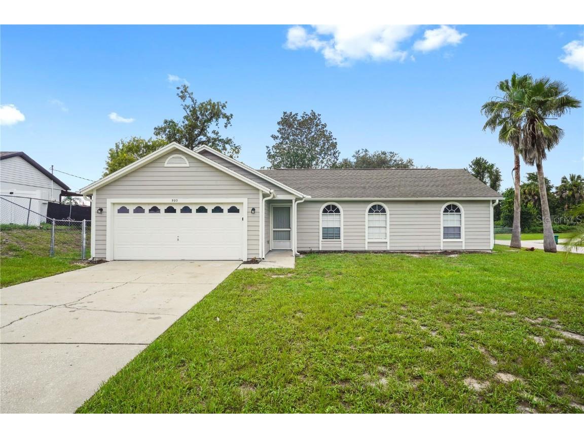 590 Twin Lake Avenue Deltona FL 32738 O6337944 image1