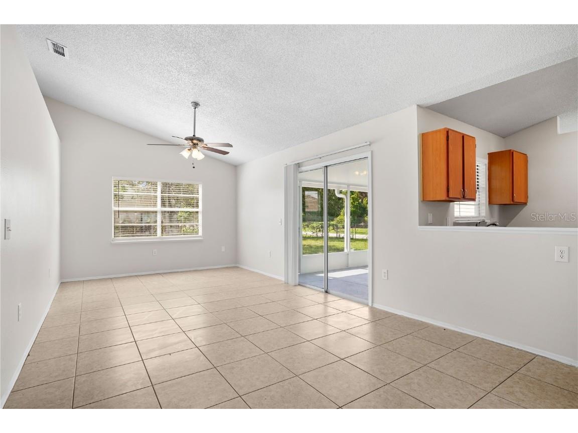 590 Twin Lake Avenue Deltona FL 32738 O6337944 image15