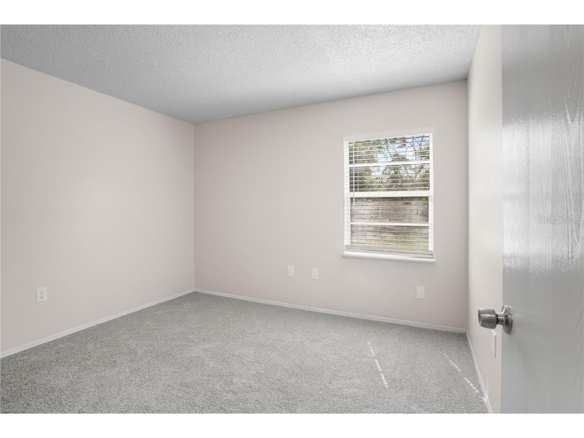 590 Twin Lake Avenue Deltona FL 32738 O6337944 image24