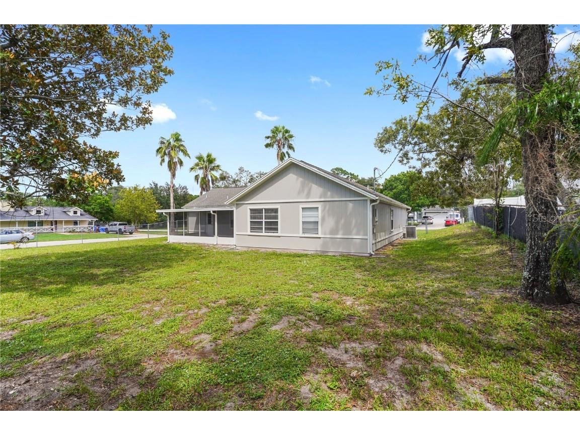 590 Twin Lake Avenue Deltona FL 32738 O6337944 image35