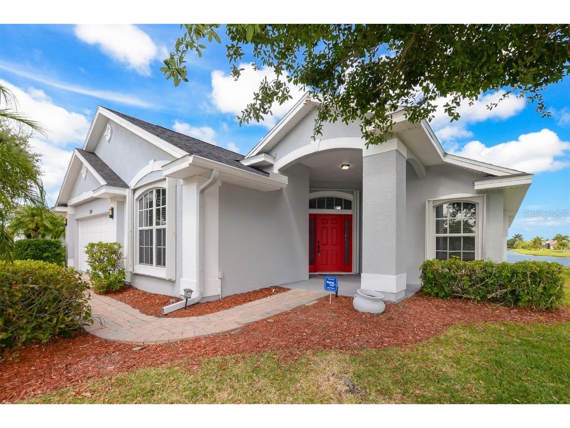 590 Valencia Circle SW Vero Beach FL 32968 V4942376 image1