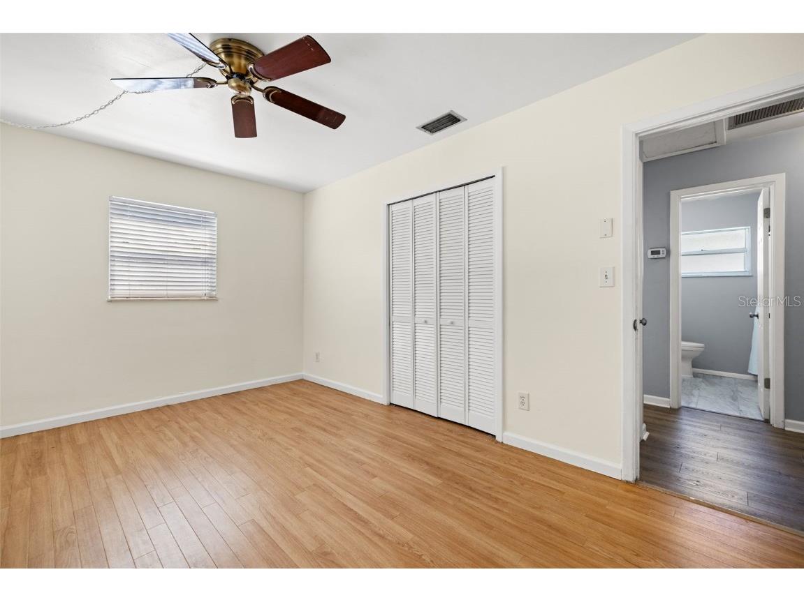 5900 1st Street N Saint Petersburg FL 33703 TB8438130 image17