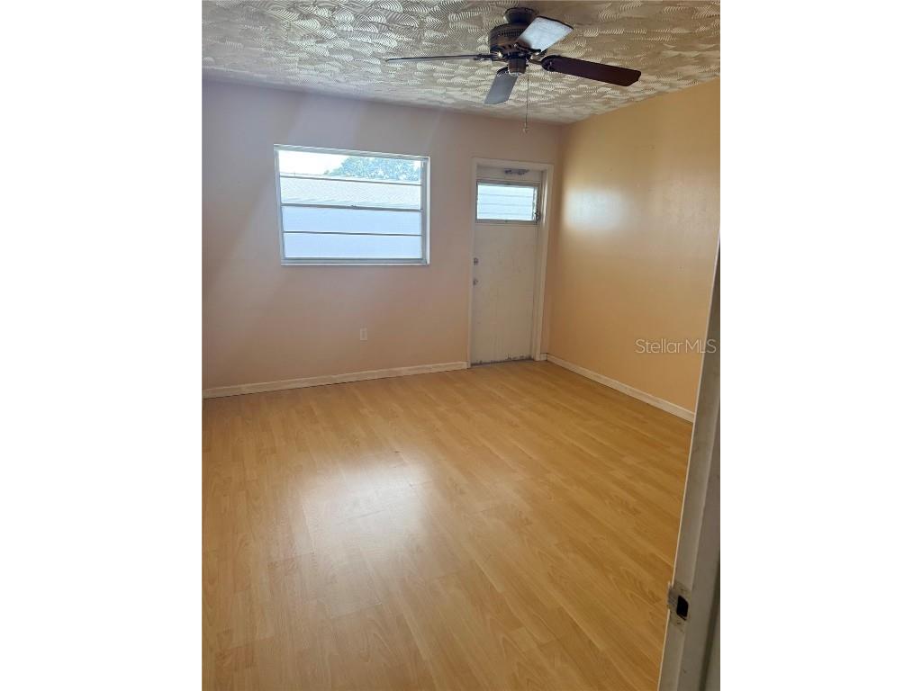 5900 21st Street N #10 Saint Petersburg FL 33714 TB8434123 image12