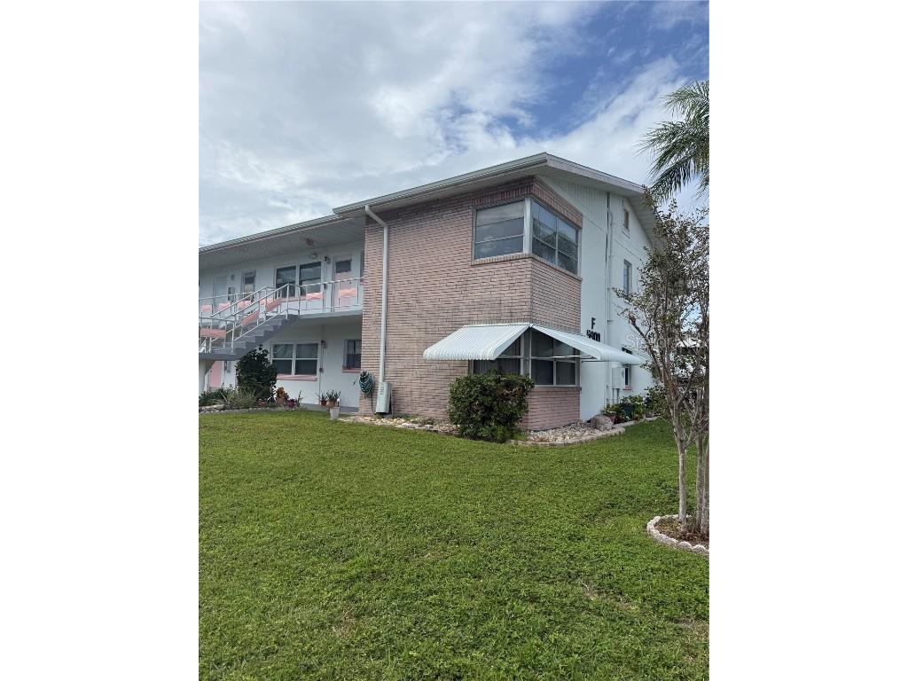 5900 21st Street N #10 Saint Petersburg FL 33714 TB8434123 image2