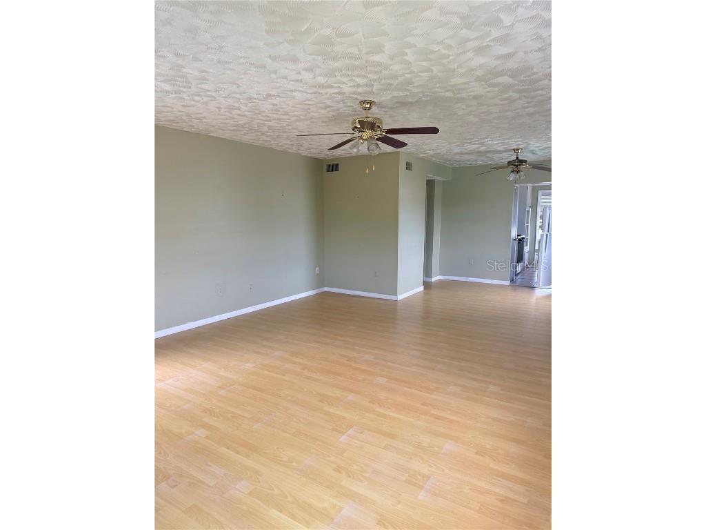 5900 21st Street N #10 Saint Petersburg FL 33714 TB8434123 image7