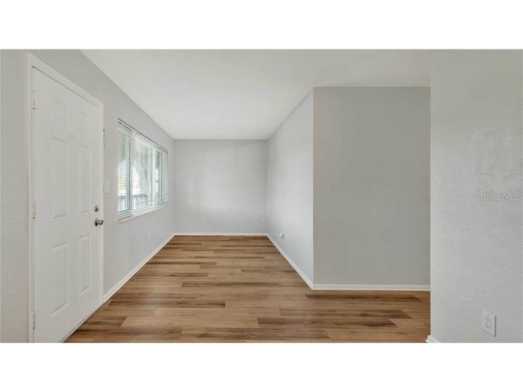 5900 22nd Avenue N Saint Petersburg FL 33710 W7886291 image10