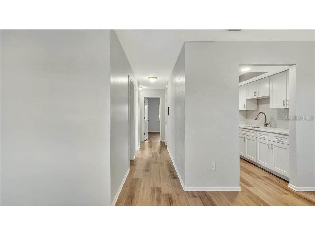 5900 22nd Avenue N Saint Petersburg FL 33710 W7886291 image12