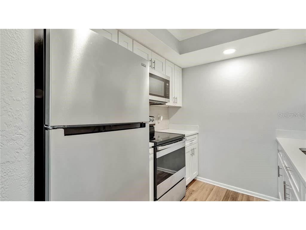 5900 22nd Avenue N Saint Petersburg FL 33710 W7886291 image8