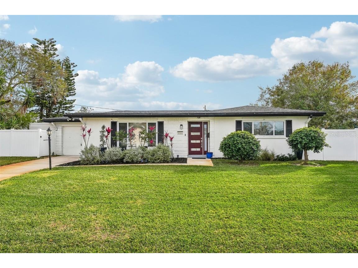 5900 35th Avenue N Saint Petersburg FL 33710 TB8340342 image1