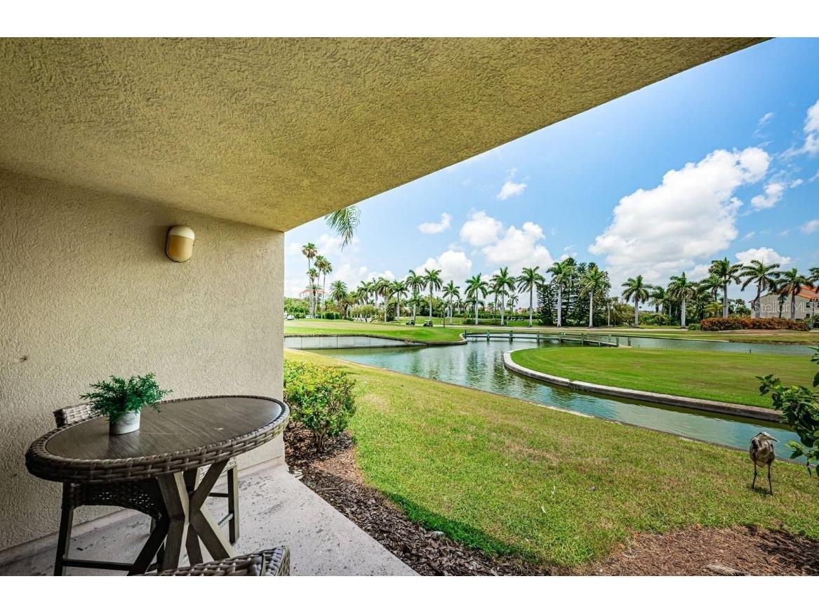 5900 Bahia Del Mar Circle #137 Saint Petersburg FL 33715 TB8358663 image1