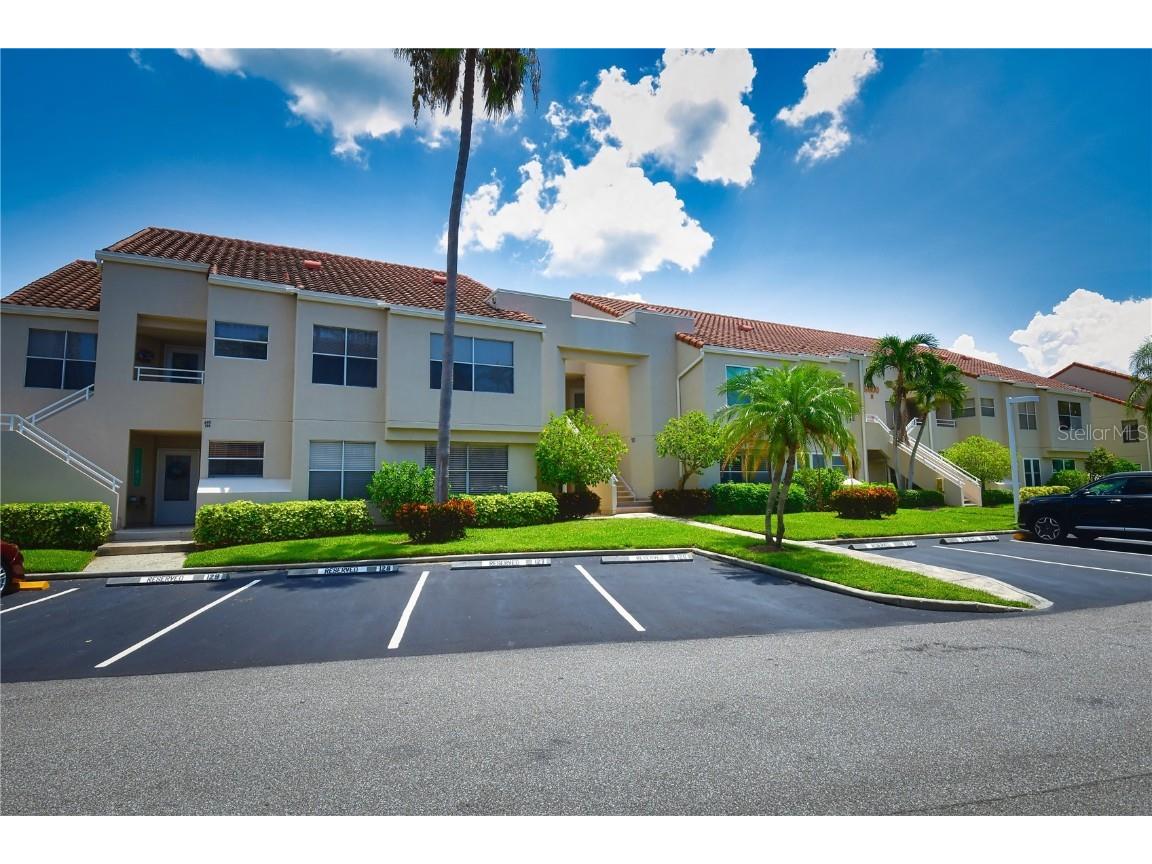 5900 Bahia Del Mar Circle #238 Saint Petersburg FL 33715 U8213166 image1