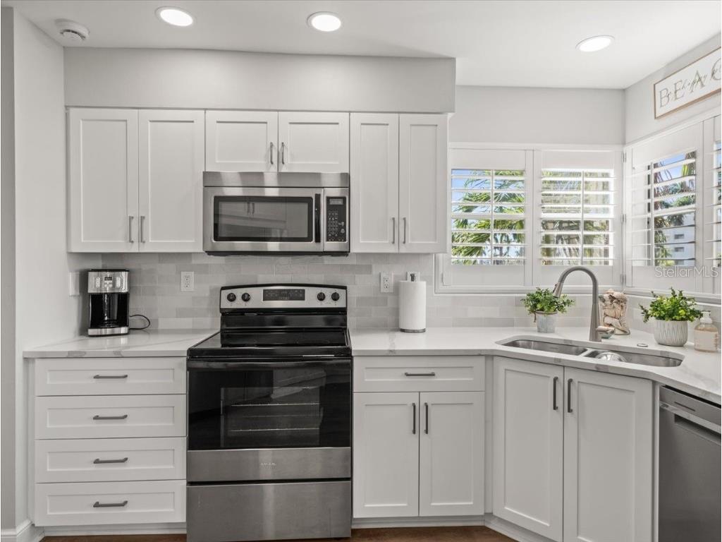 5900 Bahia Del Mar Circle #238 Saint Petersburg FL 33715 TB8439611 image8