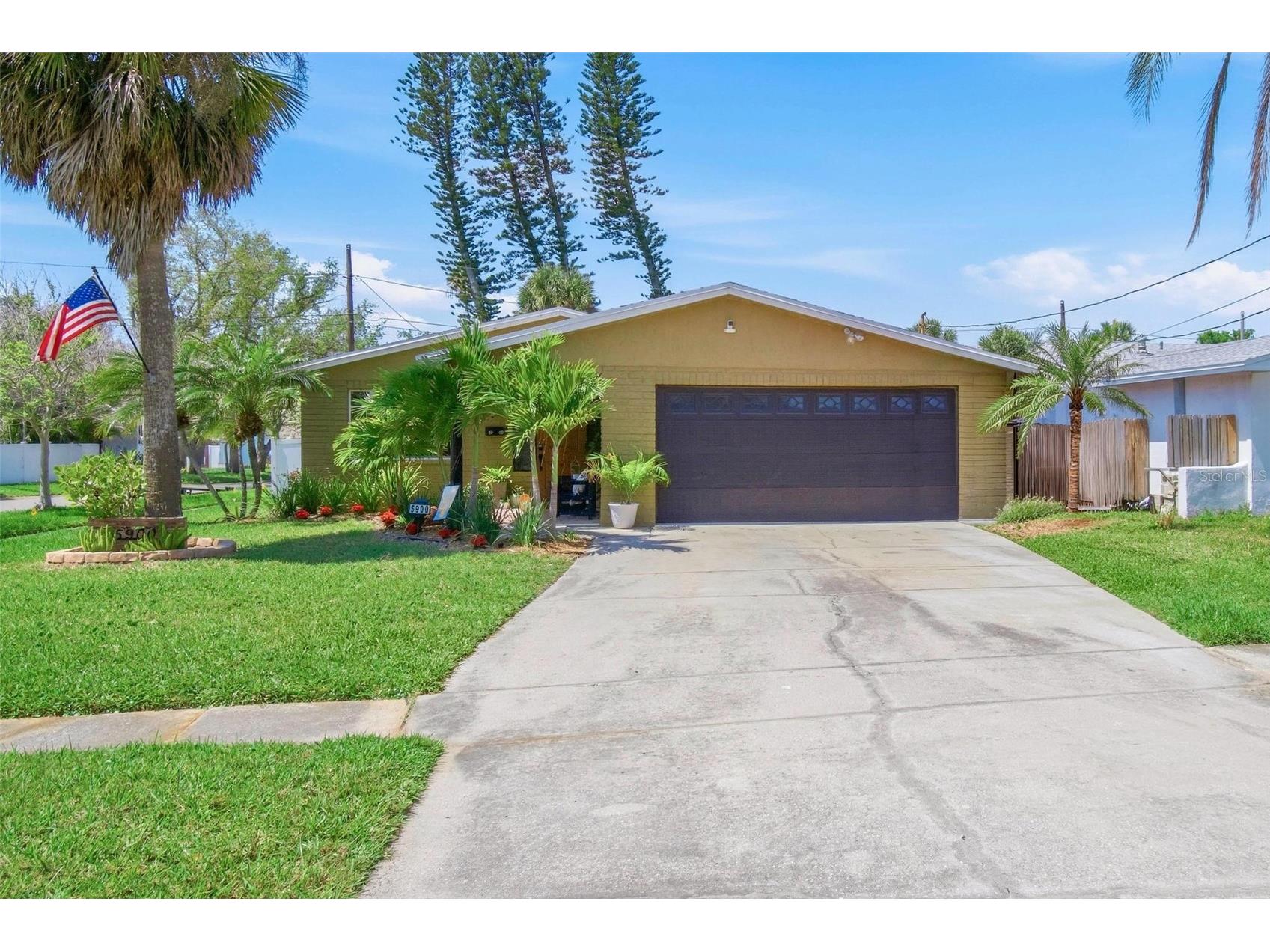 5900 Bayou Grande Boulevard NE Saint Petersburg FL 33703 TB8489200 image1