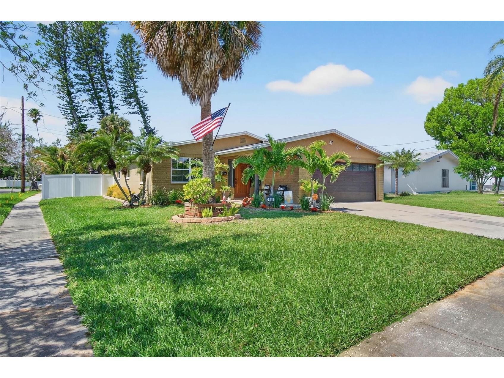 5900 Bayou Grande Boulevard NE Saint Petersburg FL 33703 TB8489200 image3