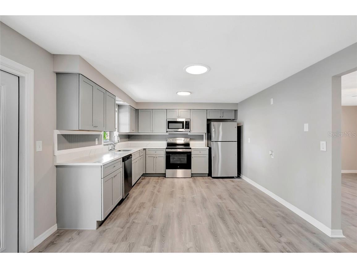 5900 Beech Street Zephyrhills FL 33542 TB8452305 image11