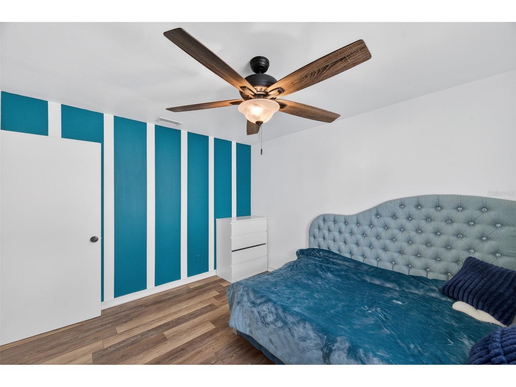 5900 Cypress Street N Saint Petersburg FL 33703 TB8466894 image17