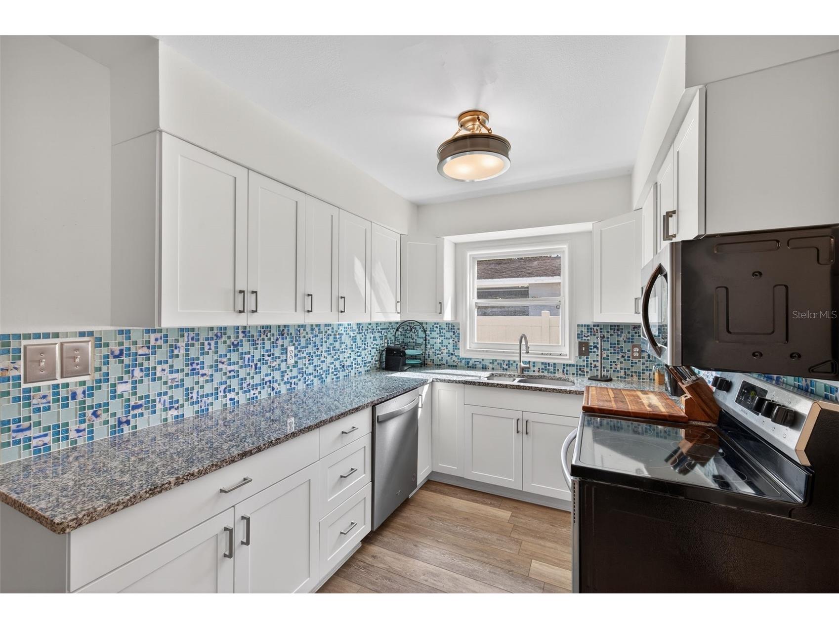 5900 Cypress Street N Saint Petersburg FL 33703 TB8466894 image2