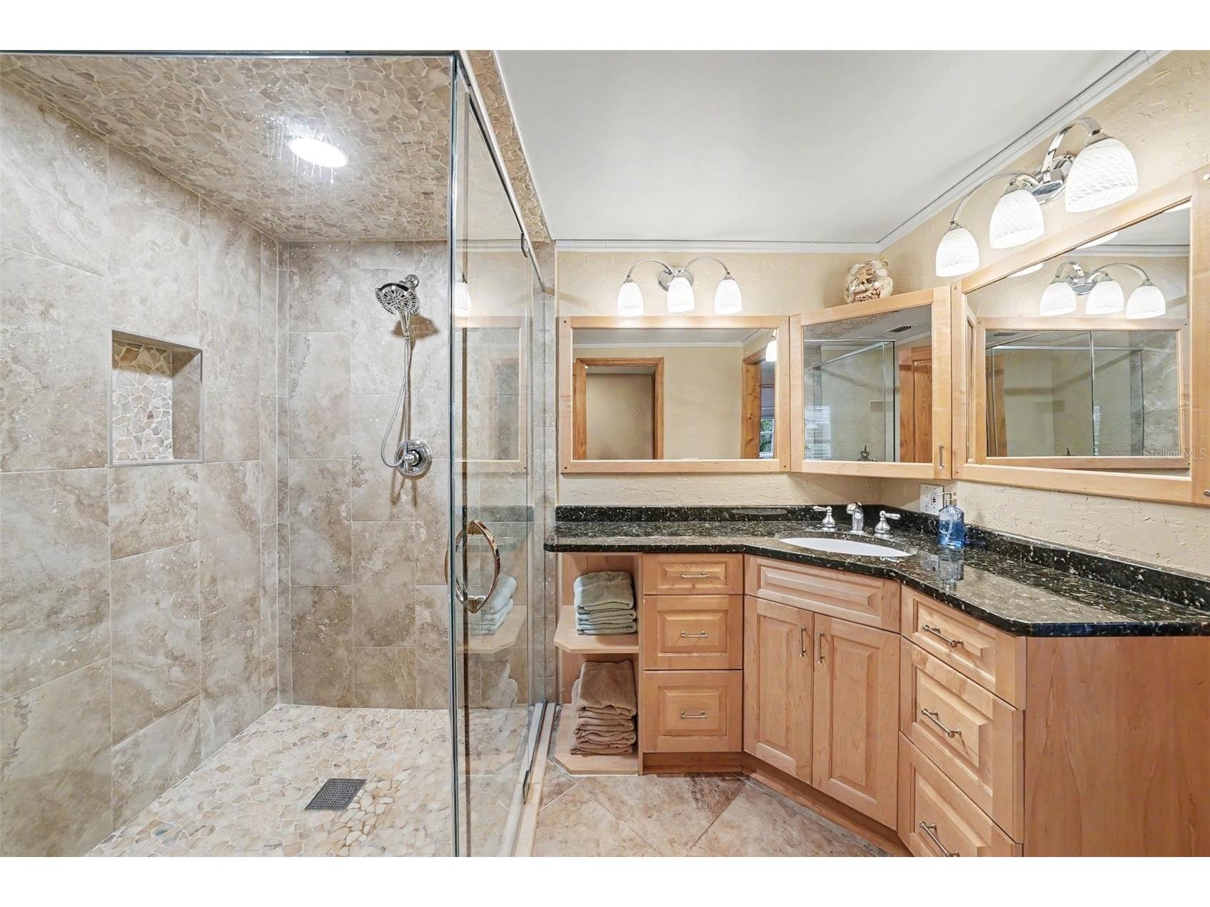 5900 Leeland St S Saint Petersburg FL 33715 TB8511266 image10