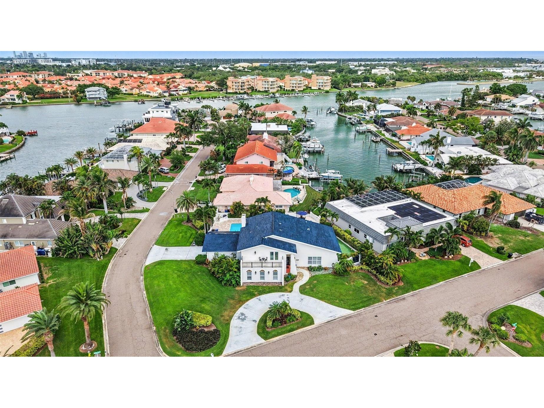 5900 Leeland St S Saint Petersburg FL 33715 TB8511266 image38