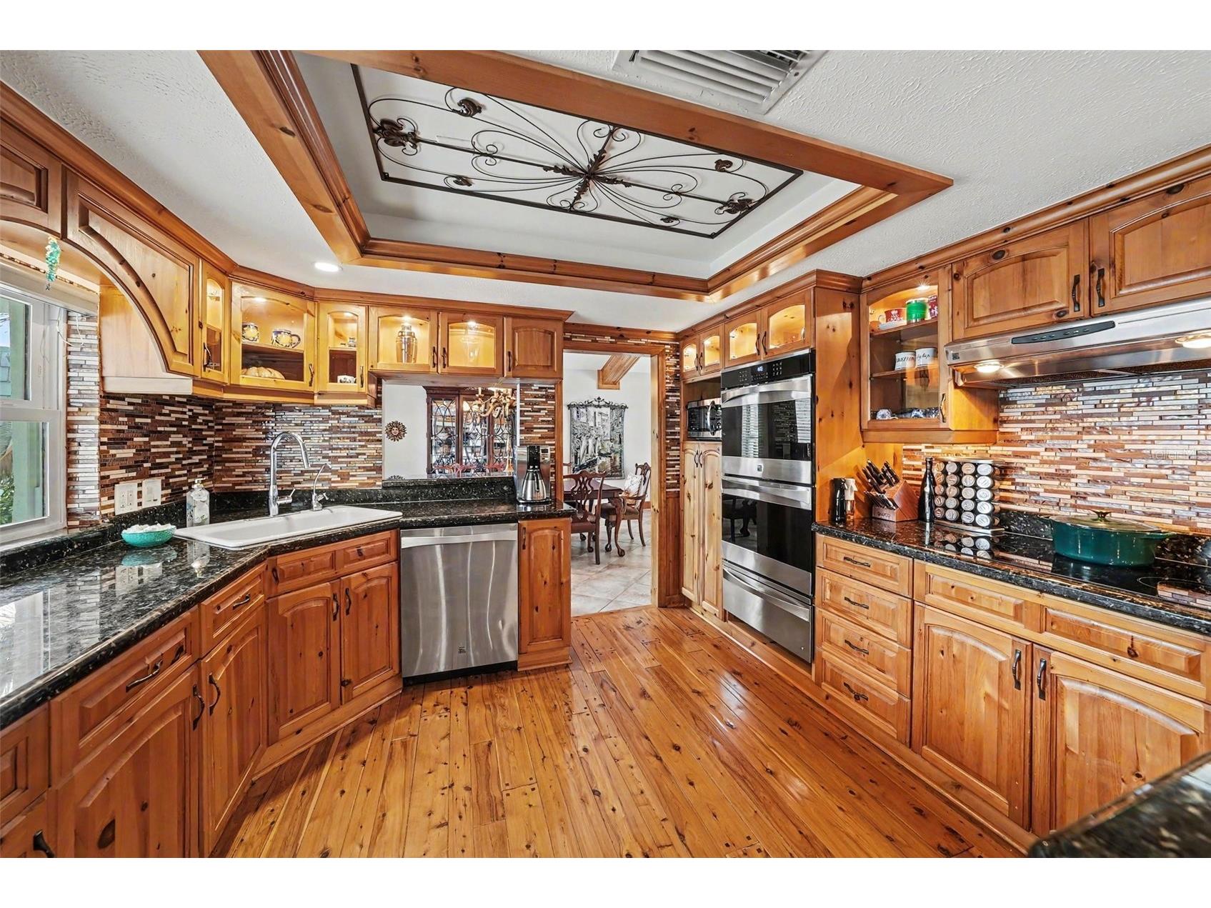 5900 Leeland St S Saint Petersburg FL 33715 TB8511266 image4