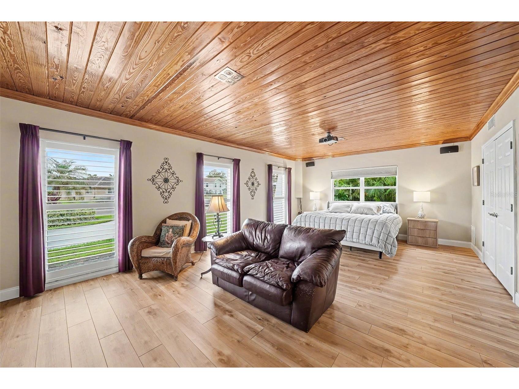 5900 Leeland St S Saint Petersburg FL 33715 TB8511266 image9