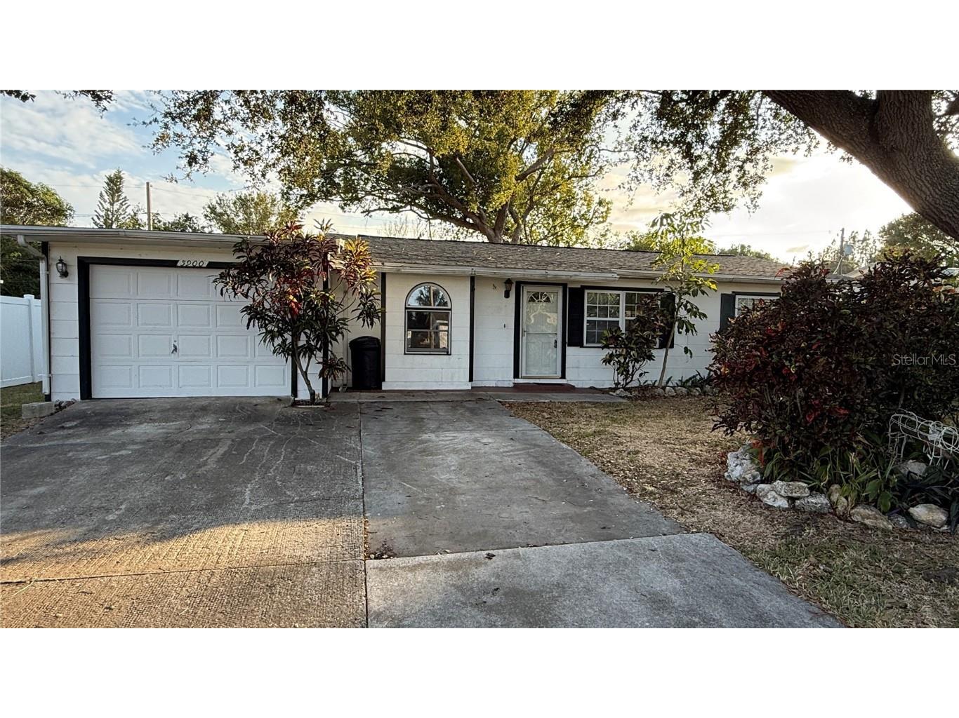 5900 Mckee Lake Drive N Saint Petersburg FL 33709 TB8334225 image1