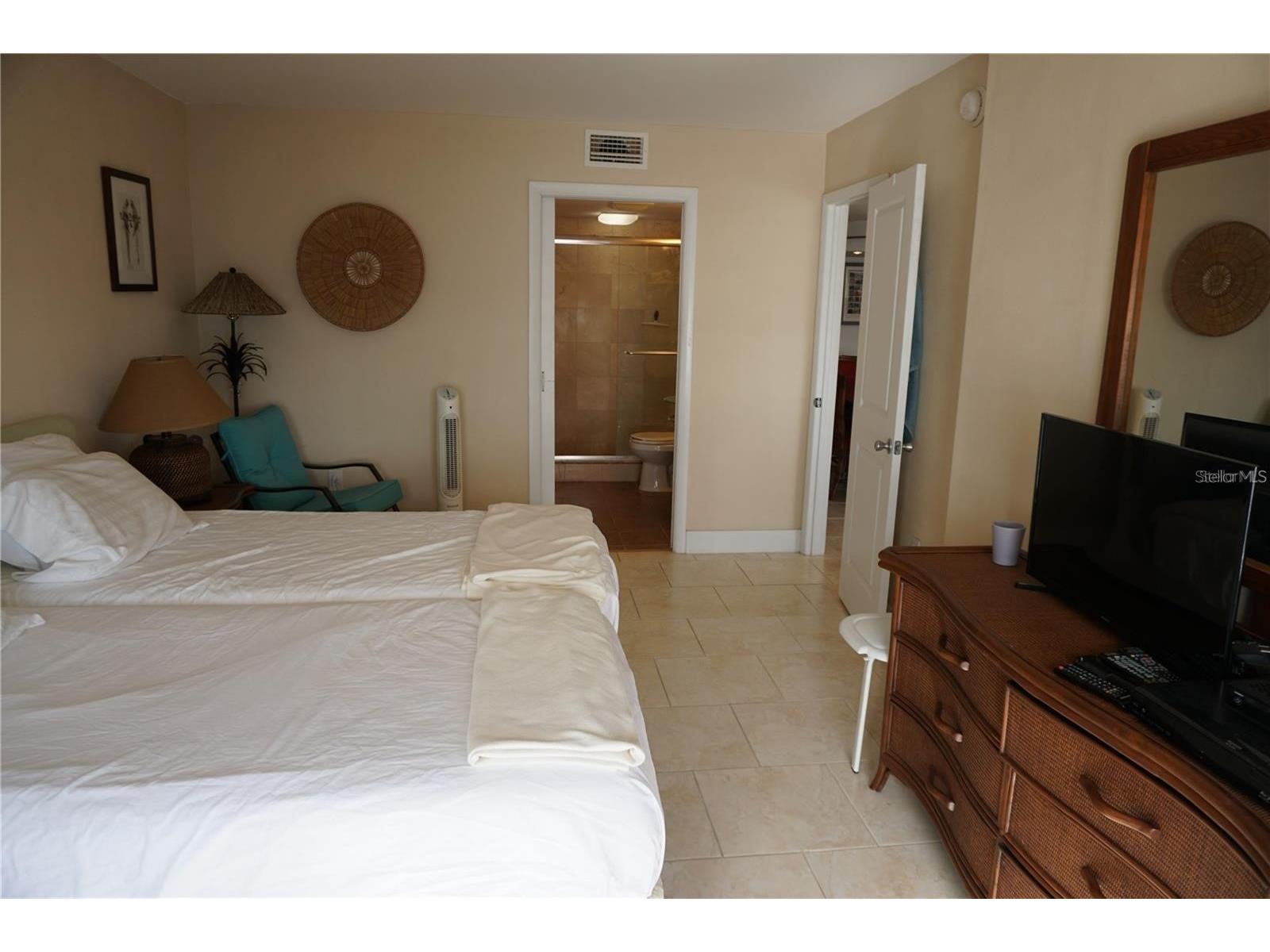 5900 Shore Boulevard S #402 Gulfport FL 33707 - BOCA CIEGA BAY TB8501621 image16