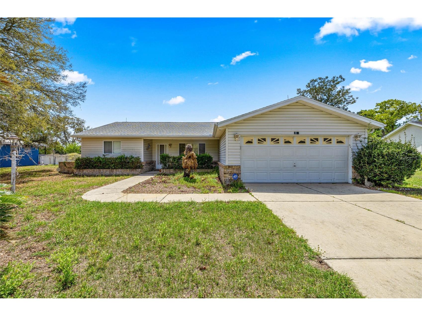5900 SW 111th Place Road Ocala FL 34476 OM721970 image1