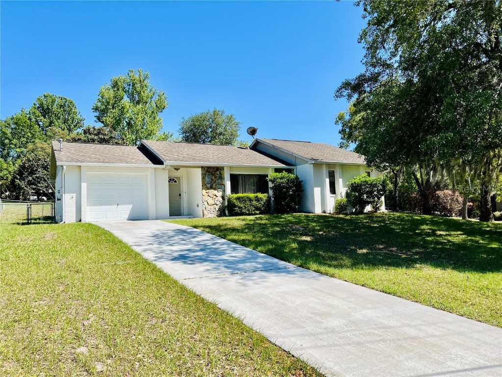 5900 W Allspice Place Homosassa FL 34448 TB8334387 image1