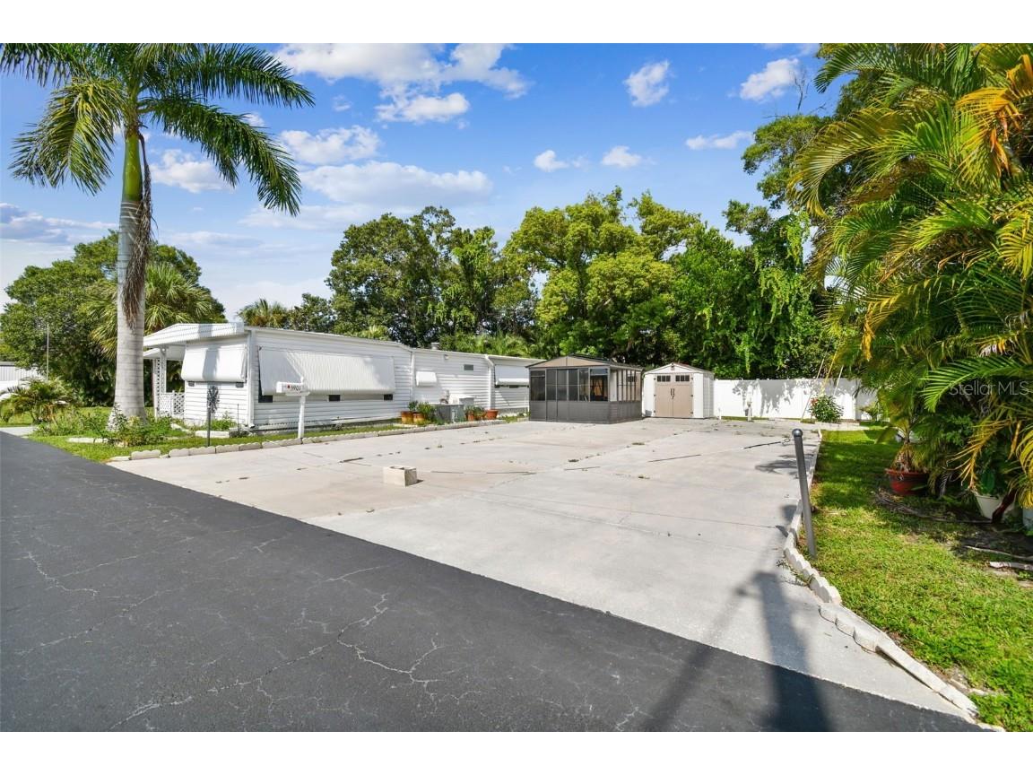 5901 29th Way N #8 Saint Petersburg FL 33714 U8211508 image1