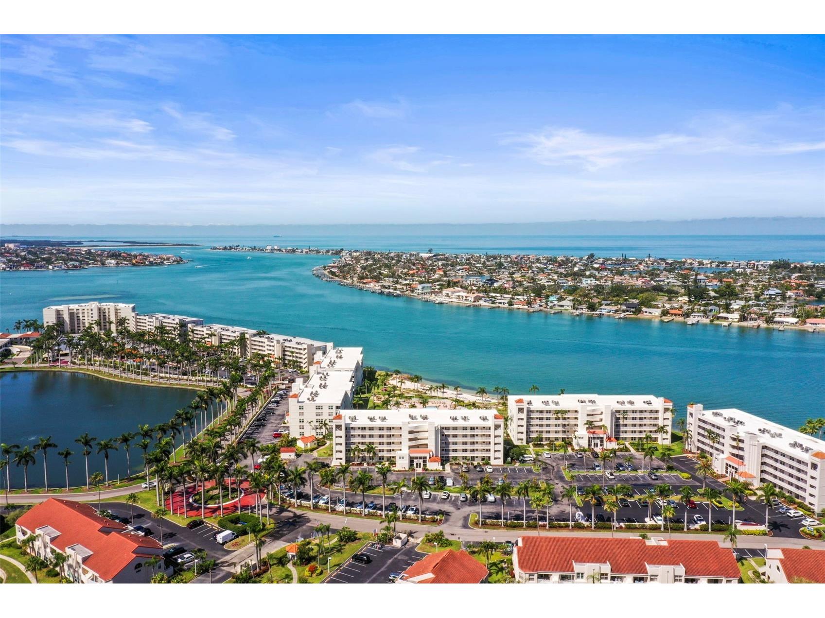 5901 Bahia Del Mar Circle #124 Saint Petersburg FL 33715 TB8471020 image1