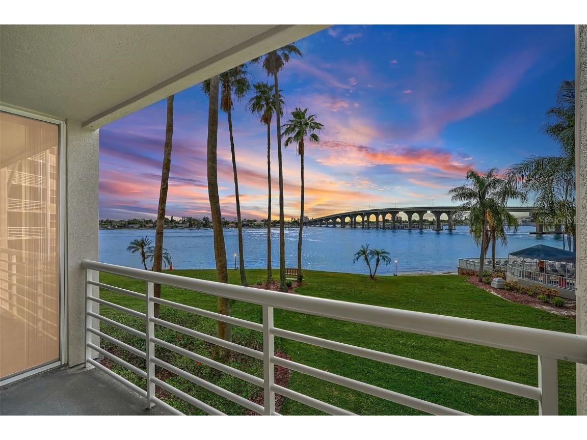 5901 Bahia Del Mar Circle #221 Saint Petersburg FL 33715 - INTRACOASTAL WATERWAY U8240185 image2