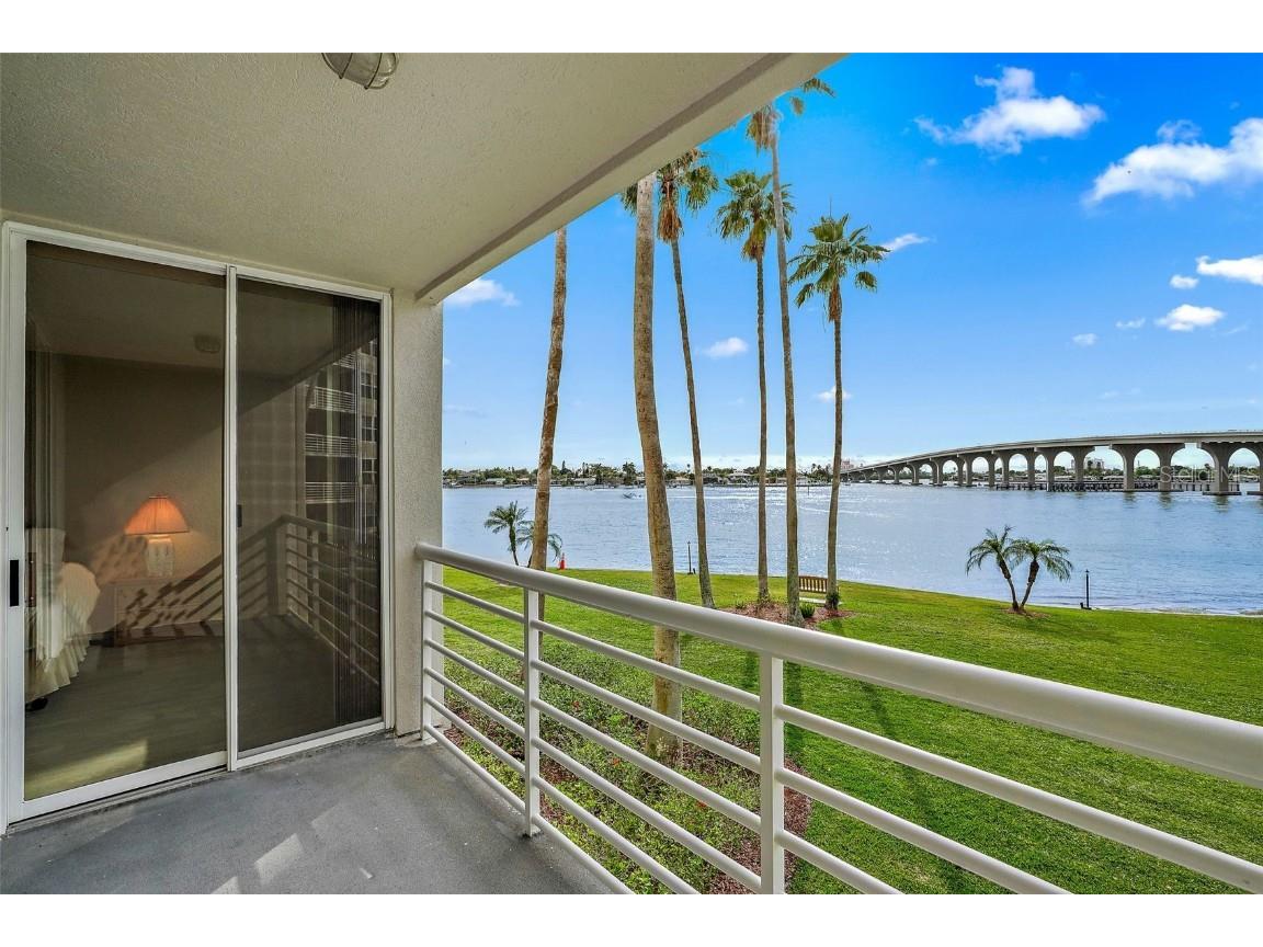 5901 Bahia Del Mar Circle #221 Saint Petersburg FL 33715 - INTRACOASTAL WATERWAY U8240185 image5