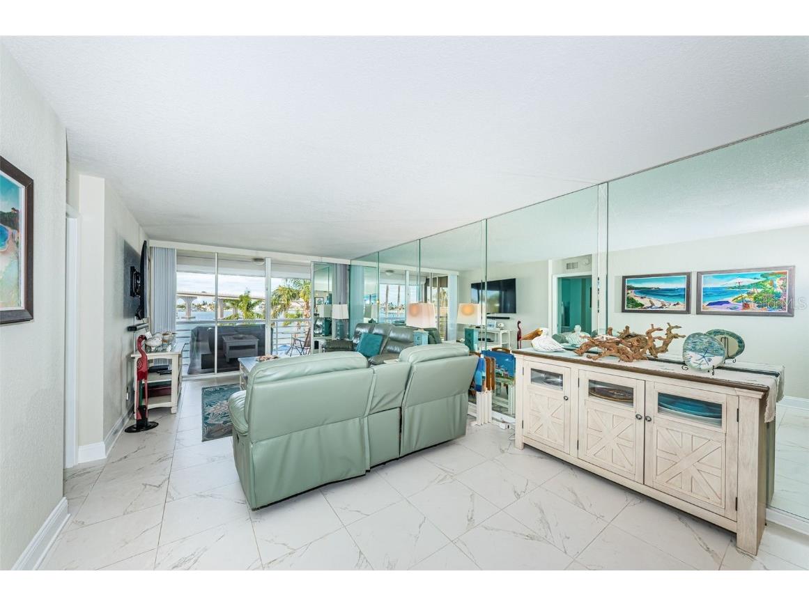 5901 Bahia Del Mar Circle #321 Saint Petersburg FL 33715 TB8425399 image11