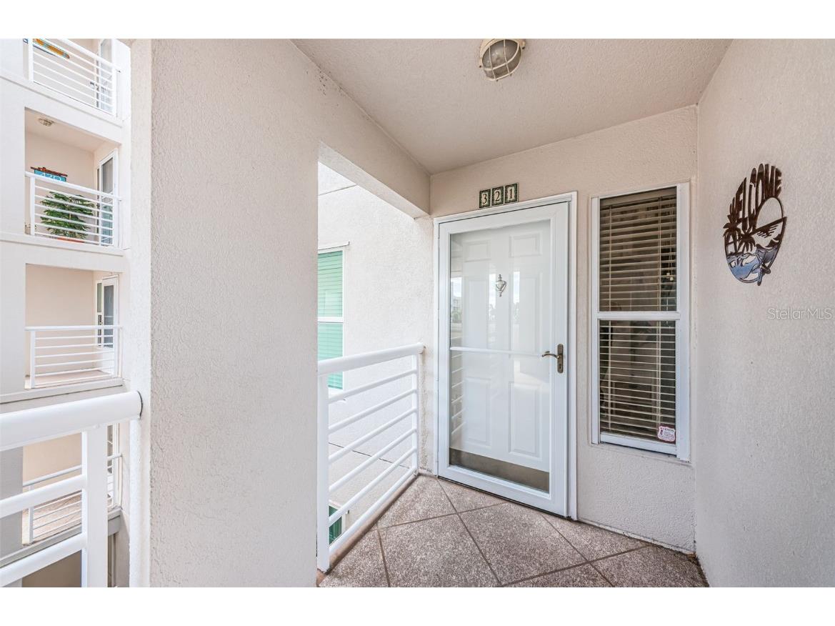 5901 Bahia Del Mar Circle #321 Saint Petersburg FL 33715 TB8425399 image3