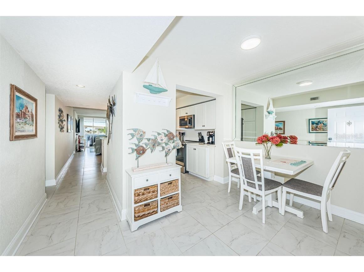 5901 Bahia Del Mar Circle #321 Saint Petersburg FL 33715 TB8425399 image4