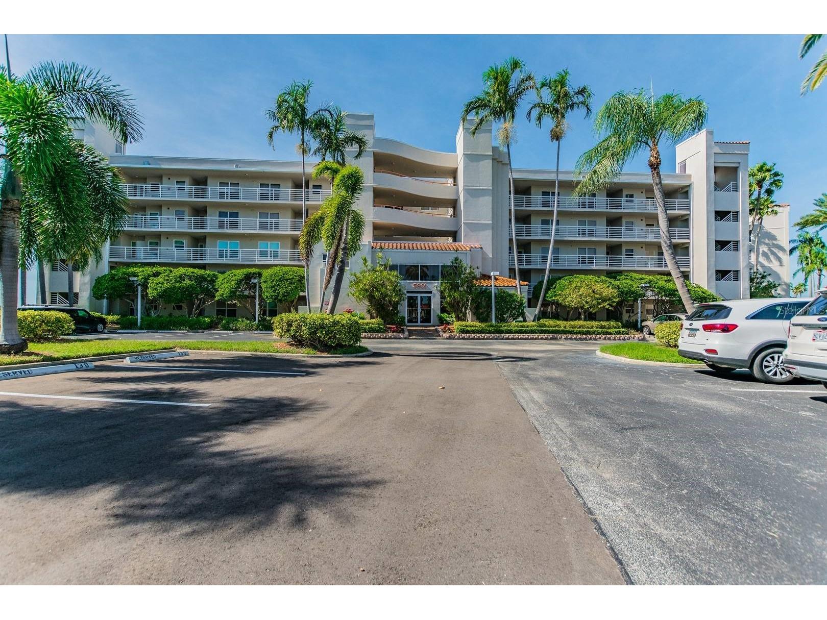5901 Bahia Del Mar Circle #422 Saint Petersburg FL 33715 TB8474677 image2