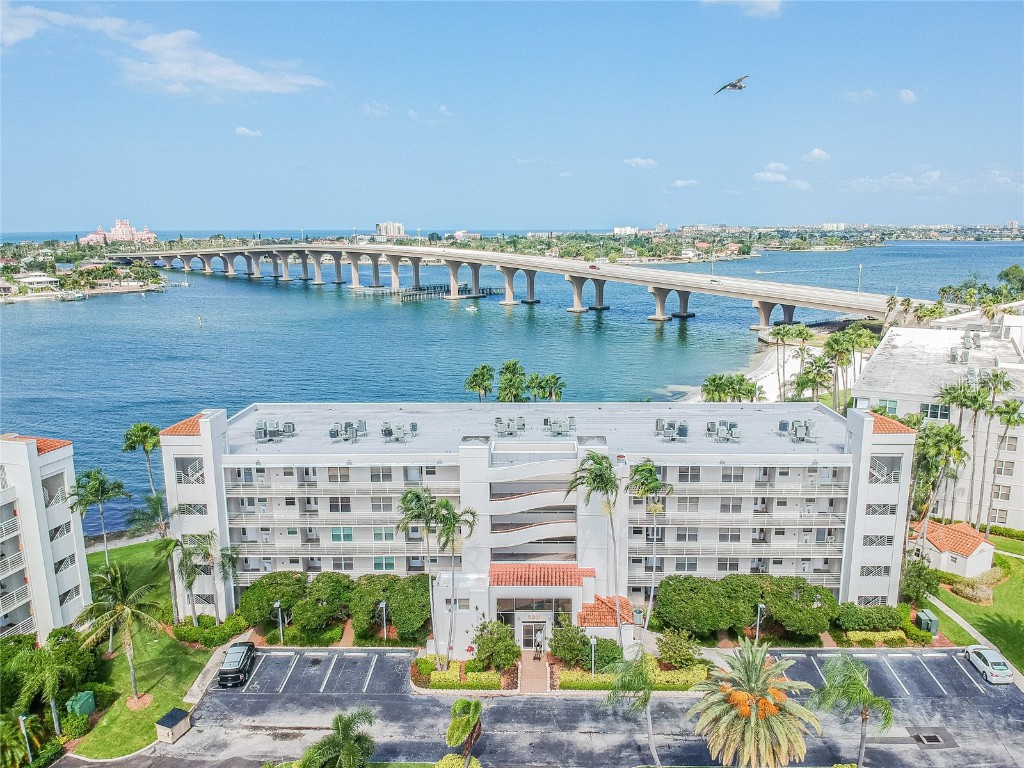 5901 Bahia Del Mar Circle #518 Saint Petersburg FL 33715 U8246274 image2
