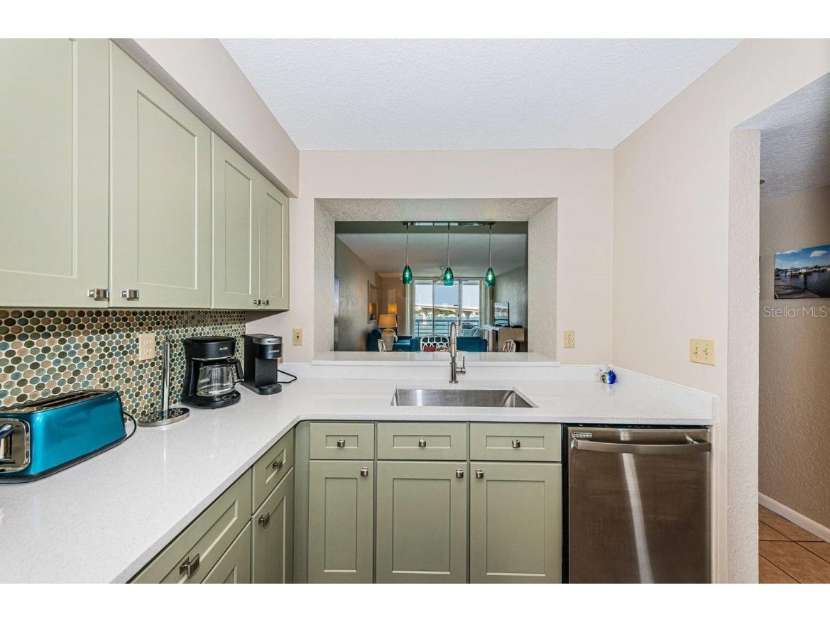 5901 Bahia Del Mar Circle #518 Saint Petersburg FL 33715 U8246274 image4