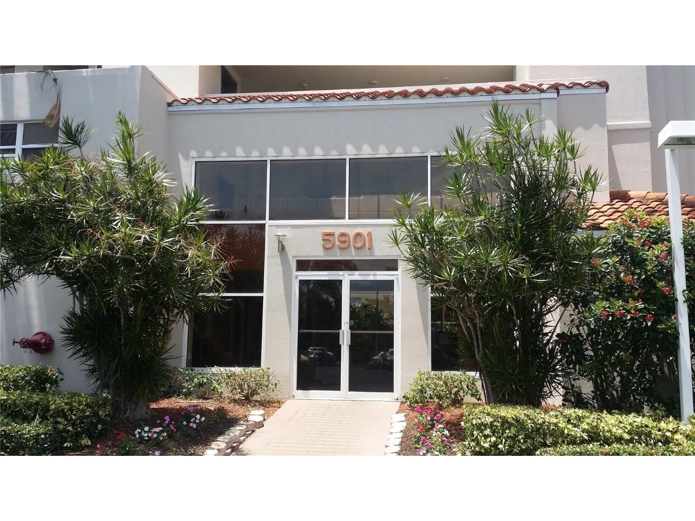 5901 Bahia Del Mar Bahia Del Mar Circle #324 Saint Petersburg FL 33715 U8194904 image1