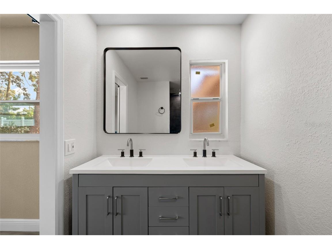 5901 Denver Street NE Saint Petersburg FL 33703 TB8452651 image19