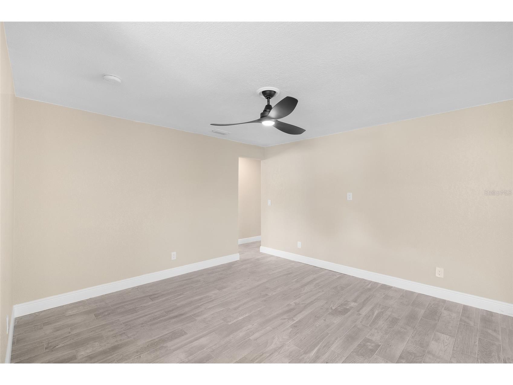5901 Denver Street NE Saint Petersburg FL 33703 TB8517779 image15