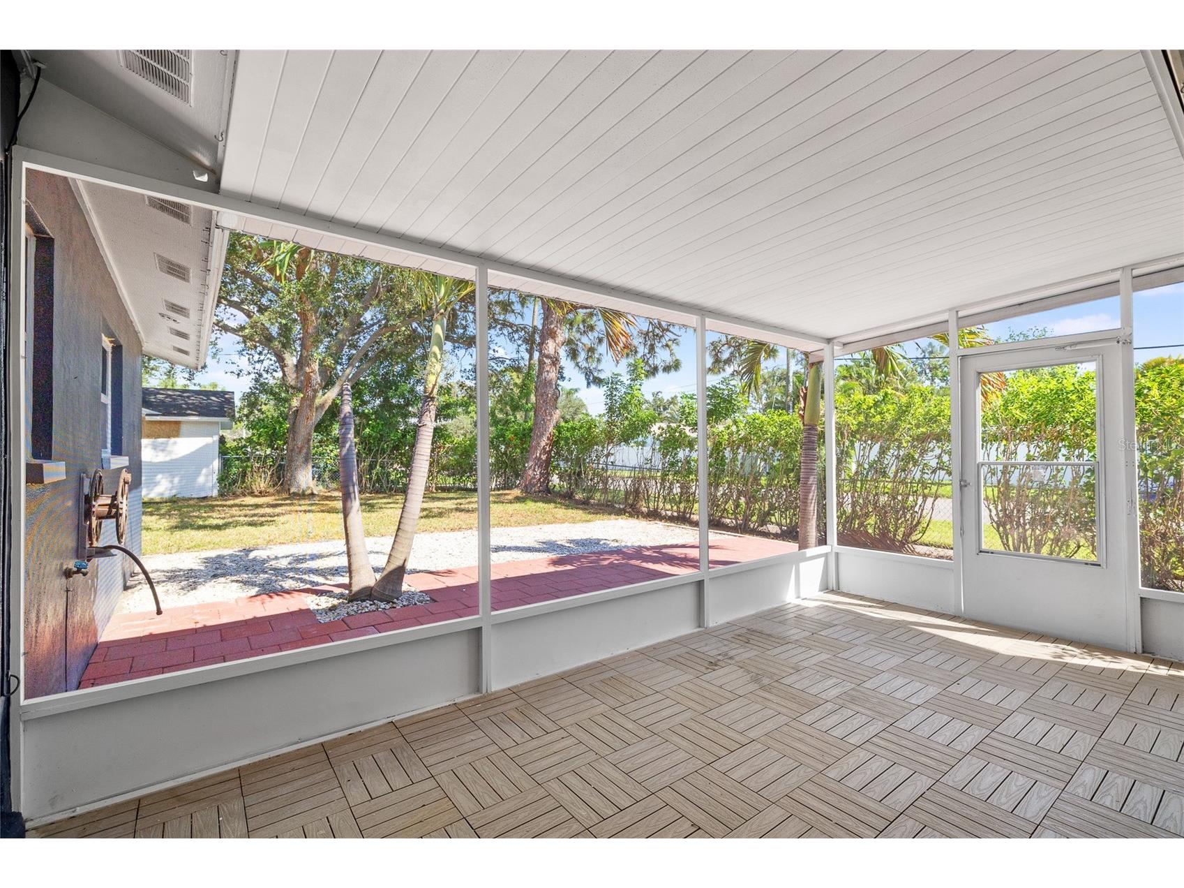 5901 Denver Street NE Saint Petersburg FL 33703 TB8517779 image31
